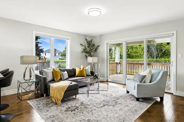 Brighton, ON K0K 1H0,38 Alice ST