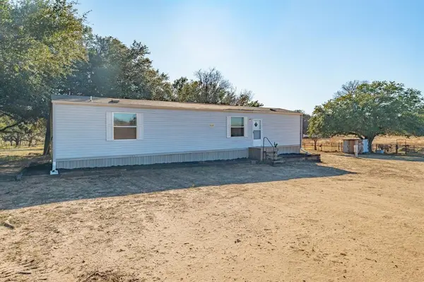 18200 STATE Highway 6, Dublin, TX 76446