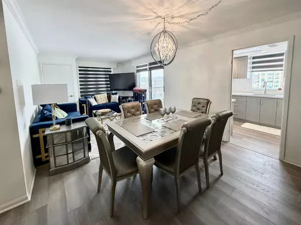 Barrie, ON L4N 7R6,75 Ellen ST #704