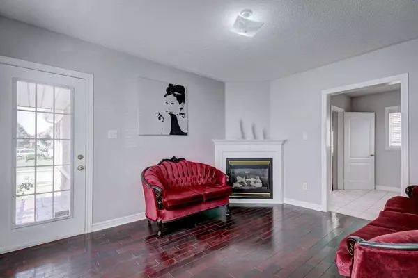 Brampton, ON L6X 4T4,45 Whitewash WAY