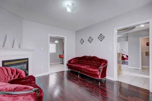 Brampton, ON L6X 4T4,45 Whitewash WAY