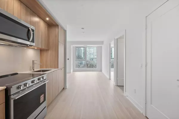 Toronto, ON M9A 0E5,25 Cordova AVE #614