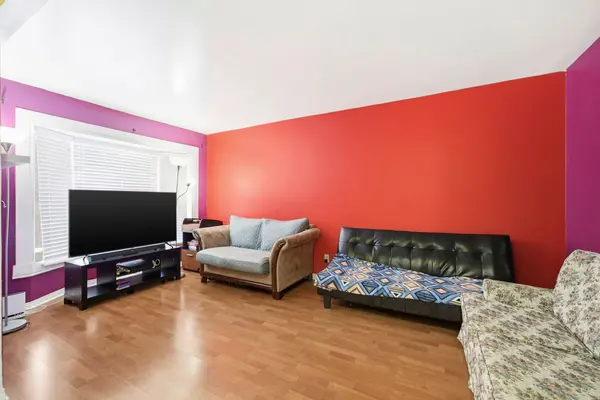 Cornwall, ON K6J 5T6,309 Ellen AVE