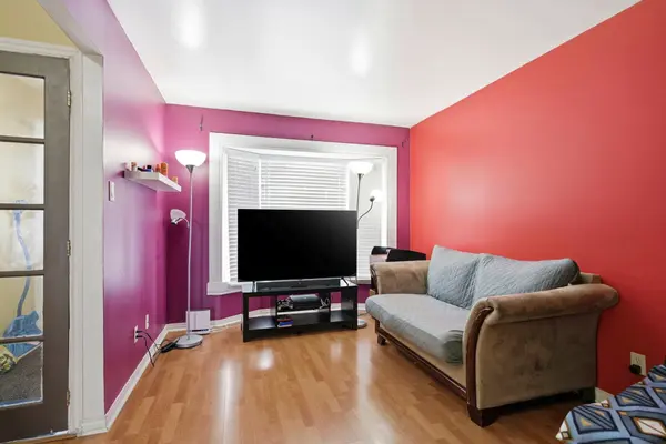 Cornwall, ON K6J 5T6,309 Ellen AVE