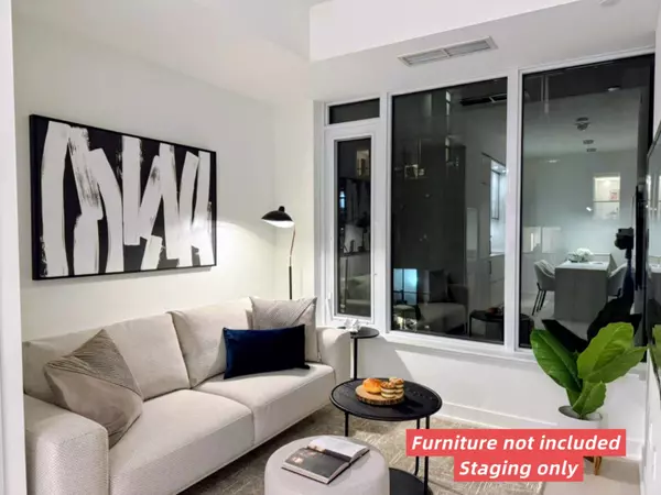 Toronto C02, ON M4W 1L2,11 Yorkville AVE #3508