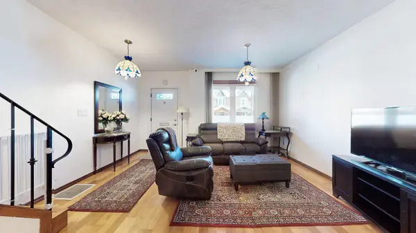 1180 Ossington AVE, Toronto C02, ON M6G 3W1