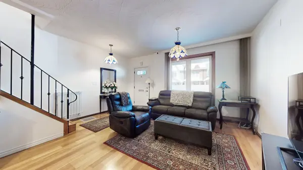 1180 Ossington AVE, Toronto C02, ON M6G 3W1