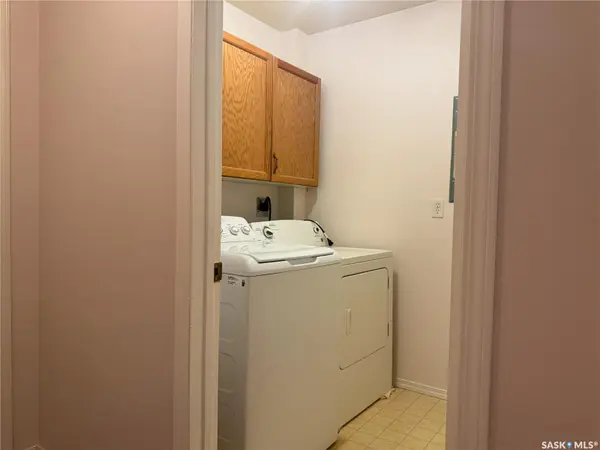 102 1st AVENUE #103, Caronport, SK S0H 0S0