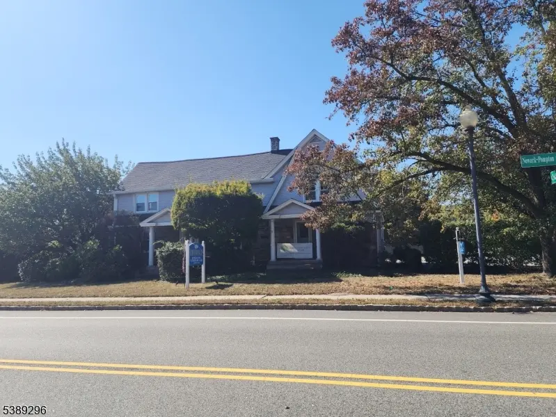 82 Newark Pompton Tpke, Riverdale Boro, NJ 07457