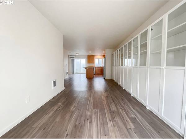 6103 NE 34TH ST, Vancouver, WA 98661