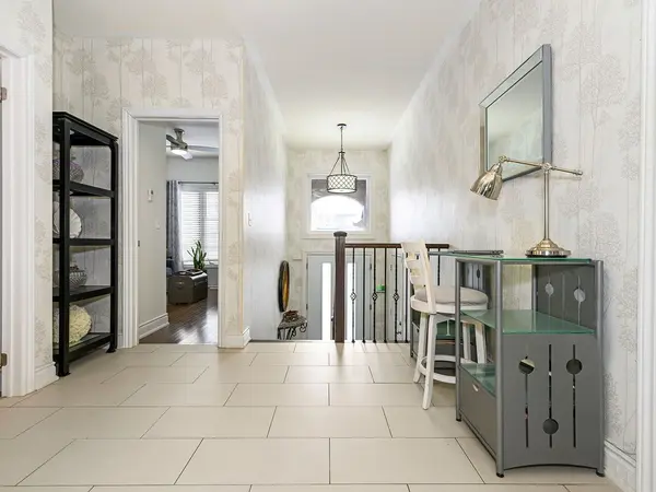 King, ON L0G 1T0,46 Ben Boy AVE