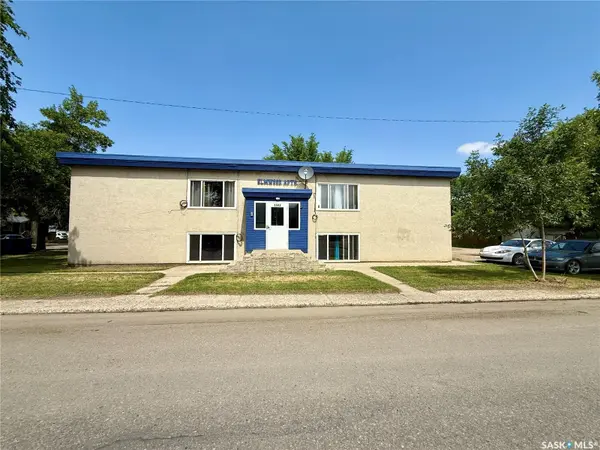 1502 105th STREET, North Battleford, SK S9A 1T6