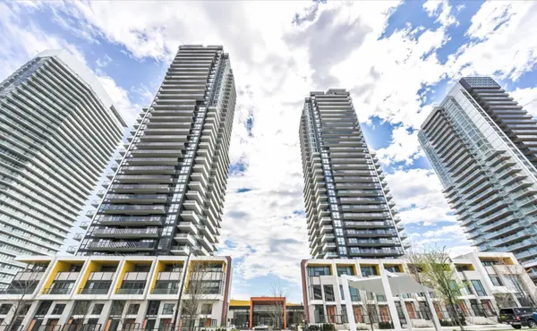 Toronto, ON M2K 0H1,85 McMahon DR #709