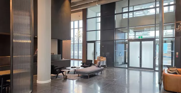 Vaughan, ON L4K 5Z7,8 Interchange WAY #5210