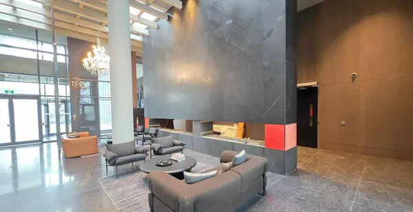 Vaughan, ON L4K 5Z7,8 Interchange WAY #5210