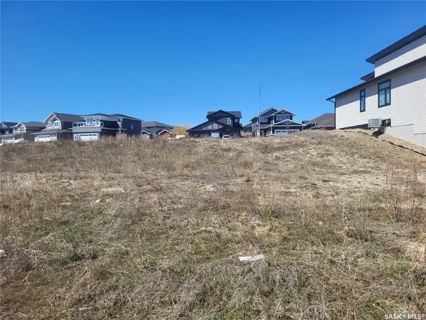 1048 3rd STREET N, Martensville, SK S0K 2T1