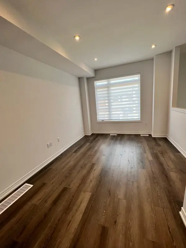 Brant, ON N3L 0N2,120 Court DR #26