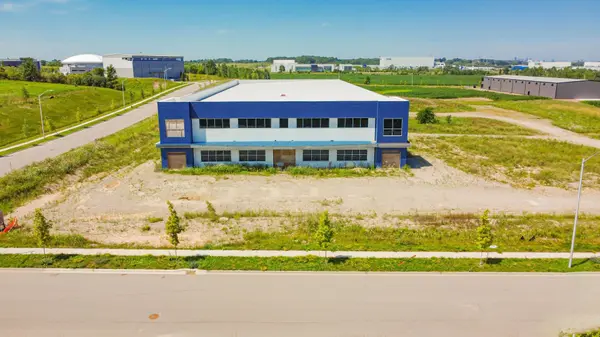 2479 Bonder RD, London South, ON N6M 0E7