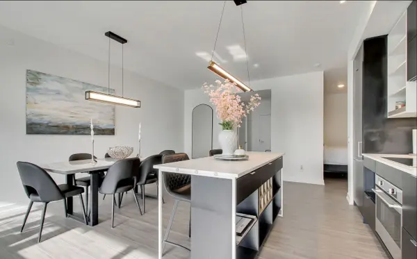 Toronto, ON M5G 0C5,20 Edward ST #2903