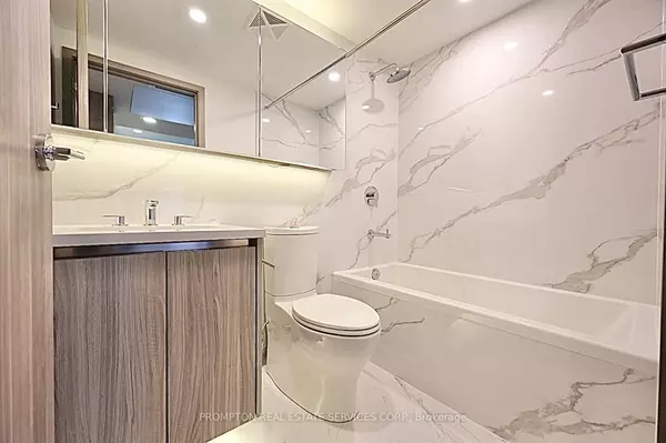 Toronto, ON M5V 0X4,3 Concord Cityplace WAY #5006