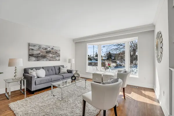 Toronto, ON M3A 2C7,25 Roywood DR