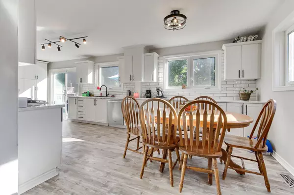 East Gwillimbury, ON L0G 1H0,16 Ramsay ST