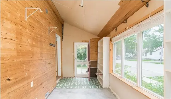 Severn, ON L0K 1E0,6 Bush ST