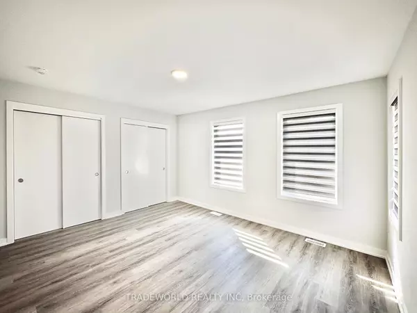 Collingwood, ON L9Y 5B4,69 Winters CRES