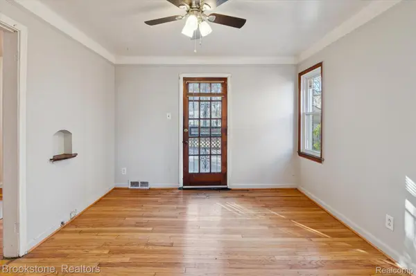 4359 Courville ST, Detroit, MI 48224