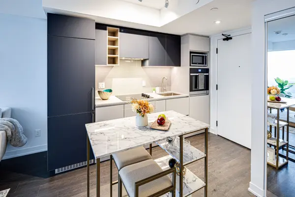 319 Jarvis ST #5011, Toronto C08, ON M5B 0C8