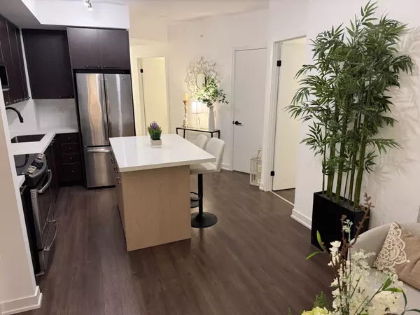 Toronto W06, ON M8V 0H9,10 Park Lawn RD #522