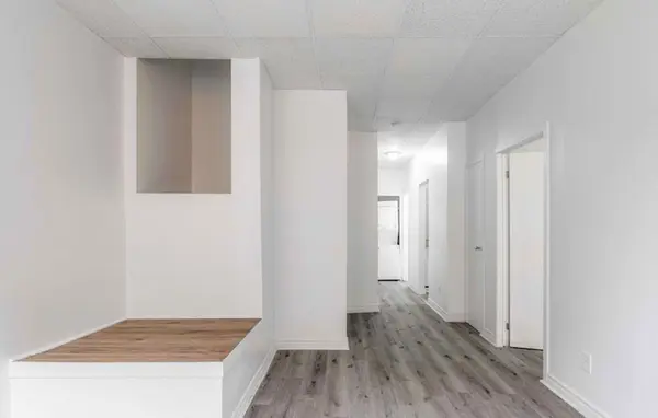 344.5 Richmond ST, London East, ON N6A 3C3