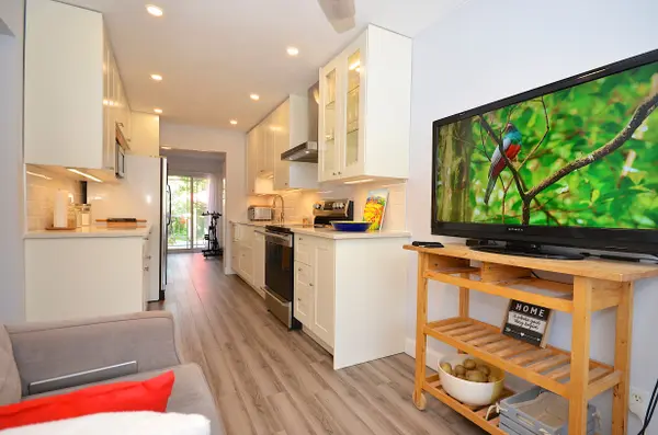 77 Winchester DR, Kanata, ON K2L 2R3