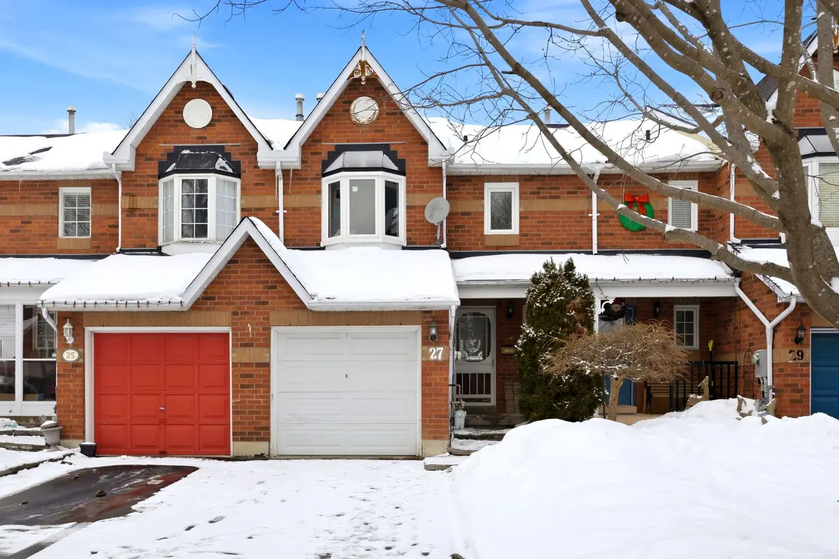 27 Mccullock CRES, Ajax, ON L1T 3X1