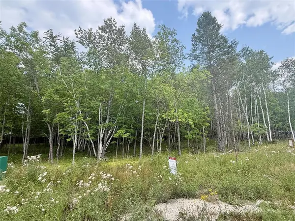 9 Dorchester AVE, Pinawa, MB R0E 1L0