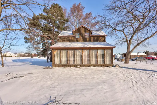 6180 Shattuck RD, Saginaw Charter Township, MI 48603