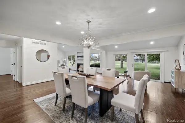 1795 Golf Ridge DR, Bloomfield Hills, MI 48302