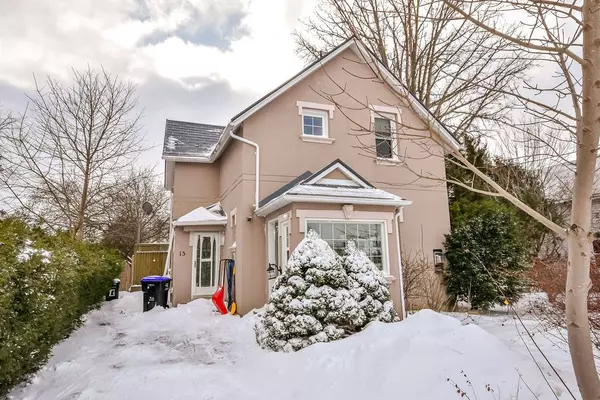 Springwater, ON L0L 1P0,15 Stone ST