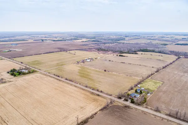 210 Grasshill RD, Kawartha Lakes, ON K0M 2T0