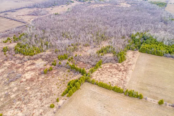 210 Grasshill RD, Kawartha Lakes, ON K0M 2T0