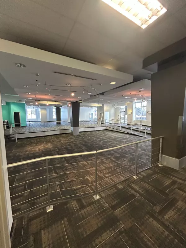 Bells Corners And South To Fallowfield, ON K2H 1C3,25 Fitzgerald RD #150