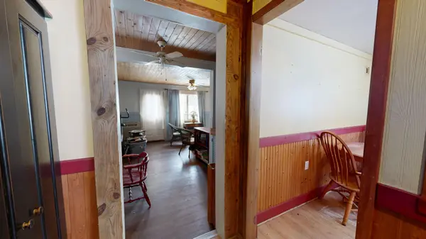 2026 Muskoka Rd 118 RD W, Muskoka Lakes, ON P1L 1W8