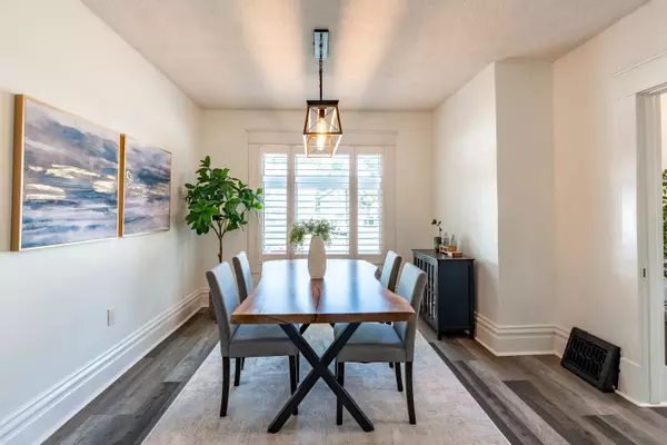 Cambridge, ON N3H 3Z2,562 Laurel ST