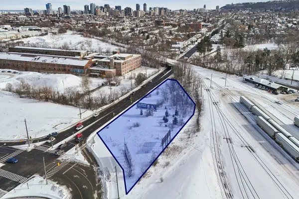 611 Aberdeen AVE, Hamilton, ON L8P 4Z2