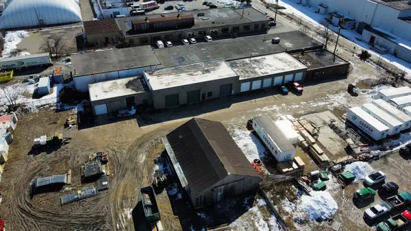 182 Chatham ST, Hamilton, ON L8P 2B6