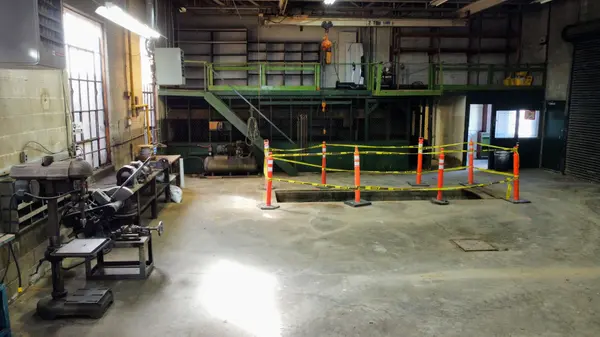 182 Chatham ST, Hamilton, ON L8P 2B6