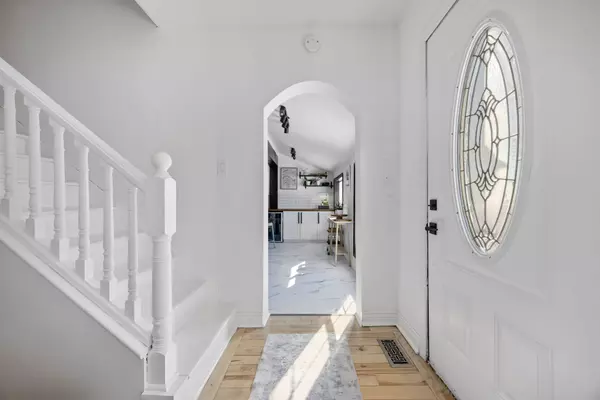 Enniskillen, ON N0N 1P0,1804 Oil Heritage RD