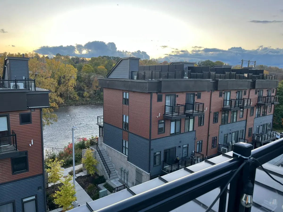 Brant, ON N3L 0K7,2 Willow ST #30