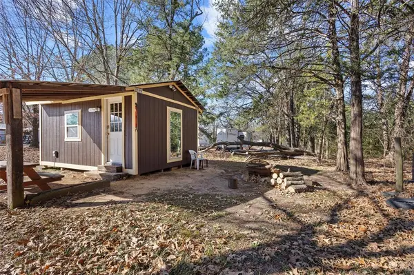 500 James Butler Bonham Drive, Honey Grove, TX 75446