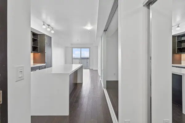 Toronto, ON M5S 0A6,65 St Mary ST #2205